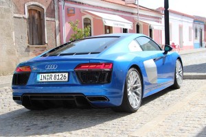 Premier Contact Audi R8 2017