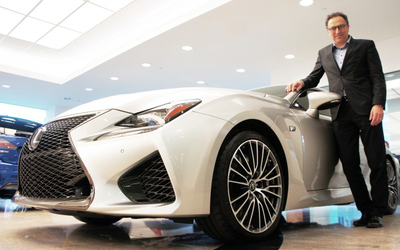 Tête-à-tête avec Cyril Dimitris, directeur gestionnaire Lexus/Scion: Deux marques, une mission