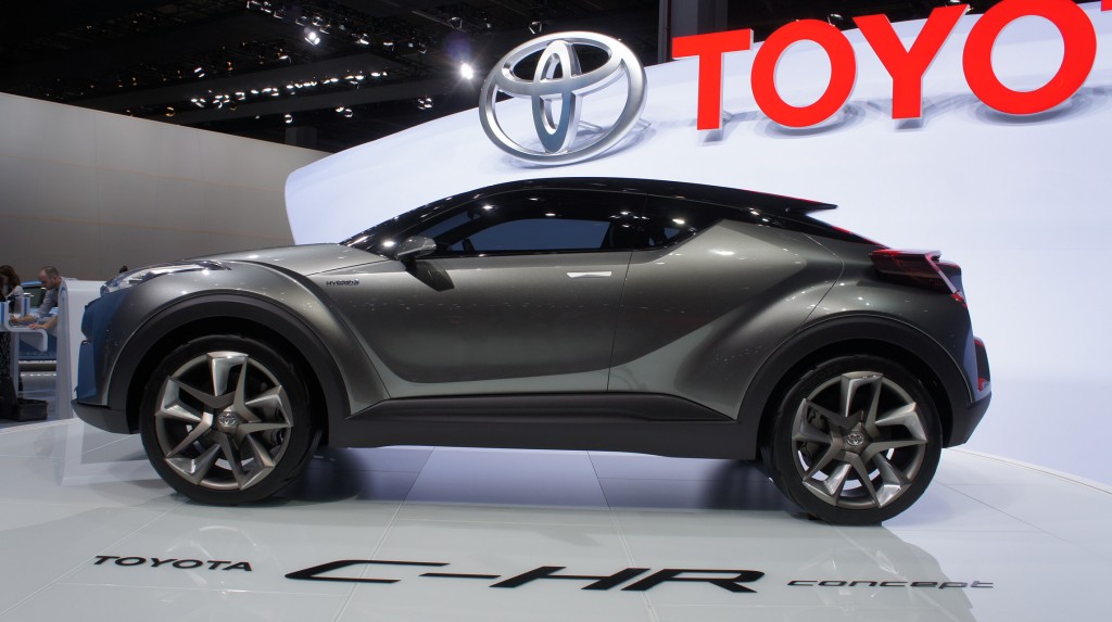 TOYOTA C-HR - IAA FRANCFORT 2015