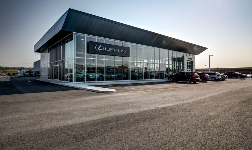 Spinelli Lexus Lachine