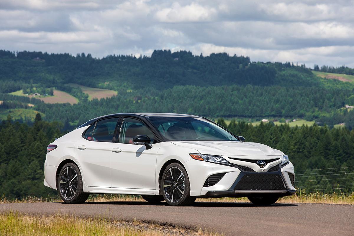 Premier contact avec la Toyota Camry 2018 Du rationnel 224 l 233 motionnel 