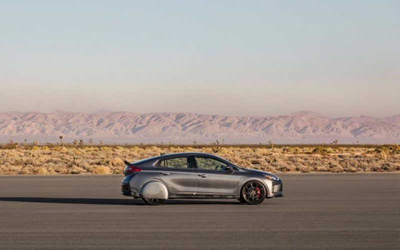 SEMA 2017: Une Hyundai Ioniq préparée pour… l'économie de carburant?