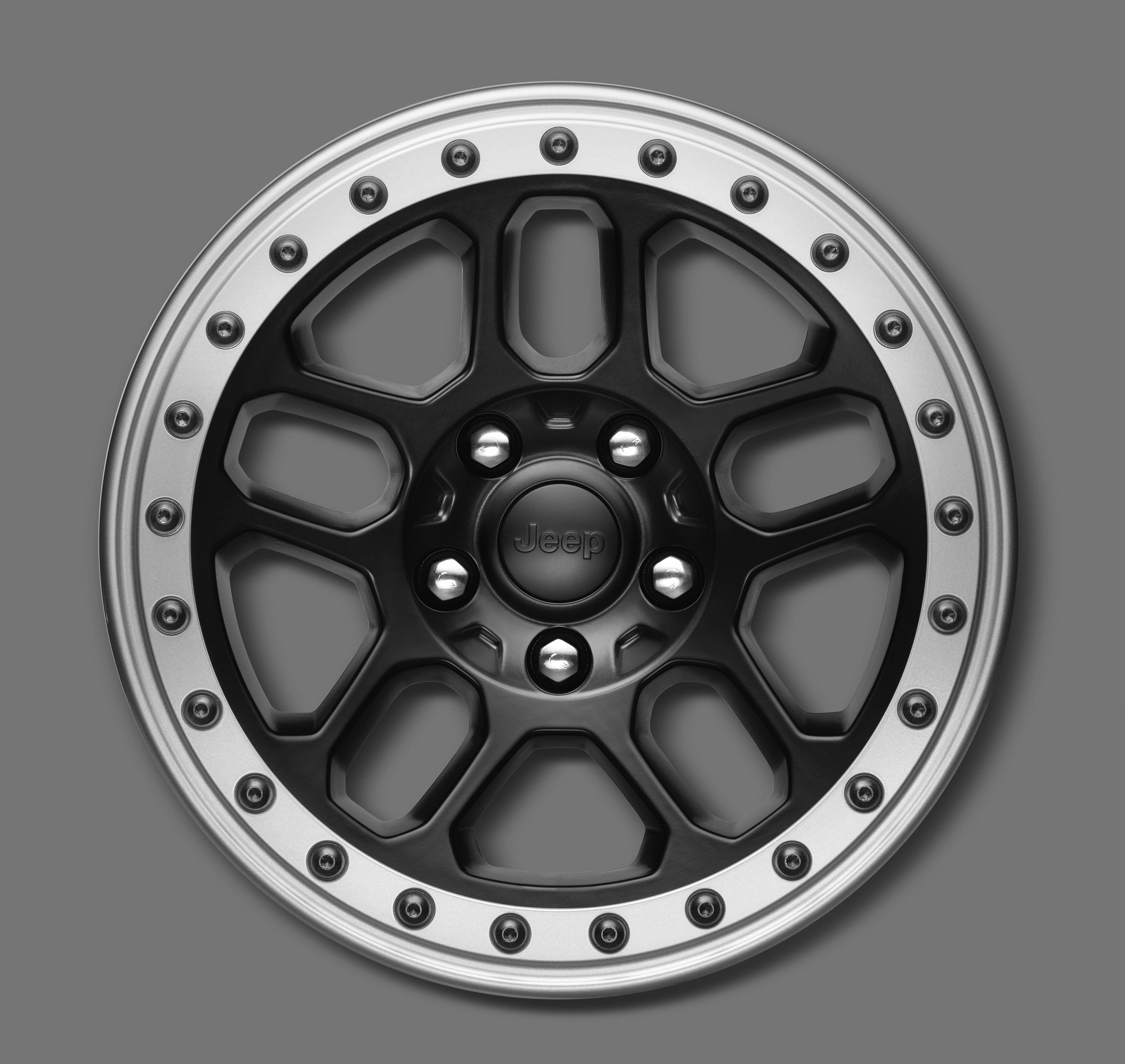 Aluminum 17inch beadlockcapable wheels that oversi