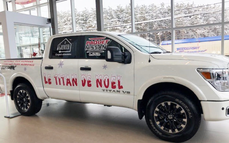 Remplir la boîte d’un camion Titan pour une bonne cause chez Paquet Nissan
