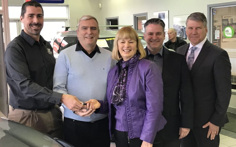 Premier Kona électrique livré au Canada à deux Québécois tatoués Hyundai !