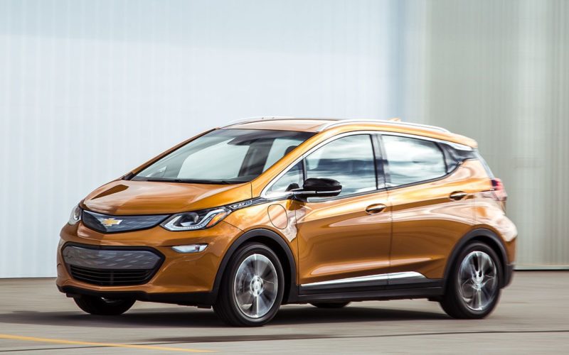 Les rabais pour l’achat de véhicules électriques, après les dépôts des deux budgets