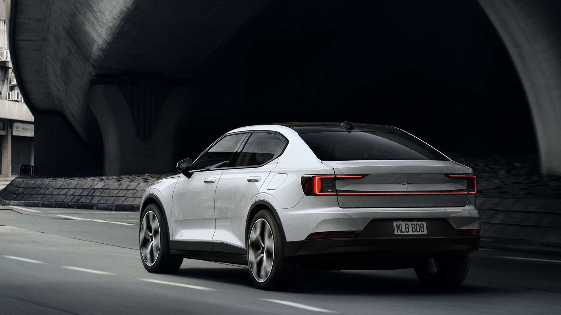 Polestar 2 AutoMedia