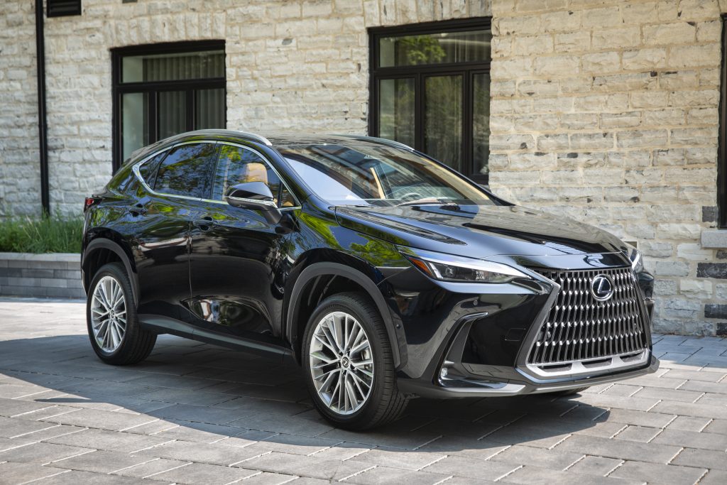 Lexus NX 2022