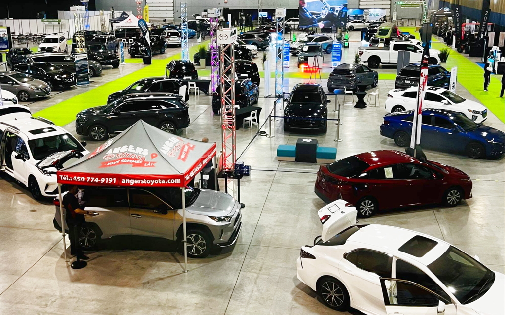 Salon du VÉ de Saint-Hyacinthe : beaucoup de visiteurs et un record du monde Guinness