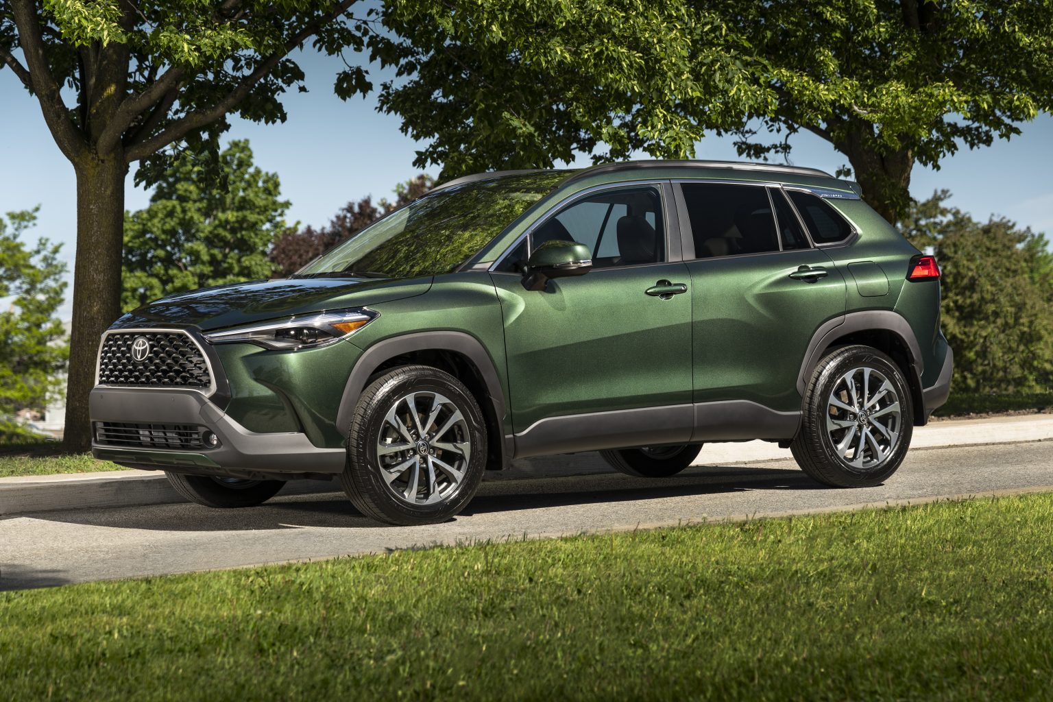 2022_Toyota_Corolla_Cross_Cypress_001 AutoMedia