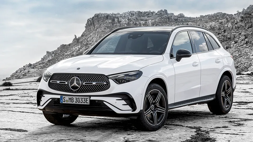 2023_Mercedes_GLC