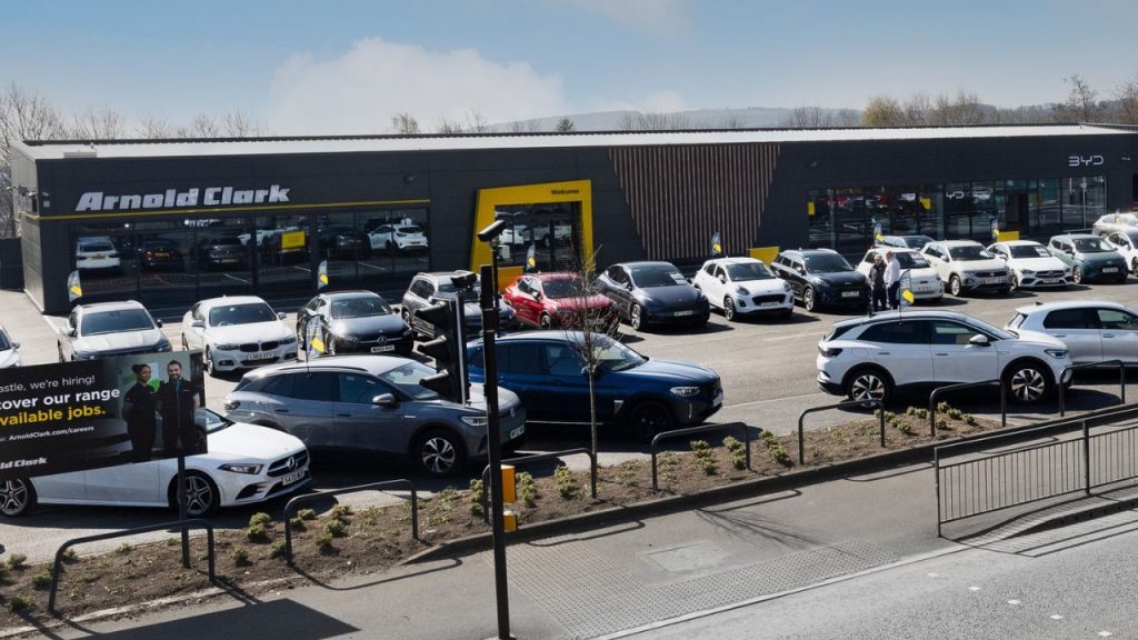 Royaume-Uni : BYD et Arnold Clark accélèrent leur expansion, propulsant les ventes à des niveaux records