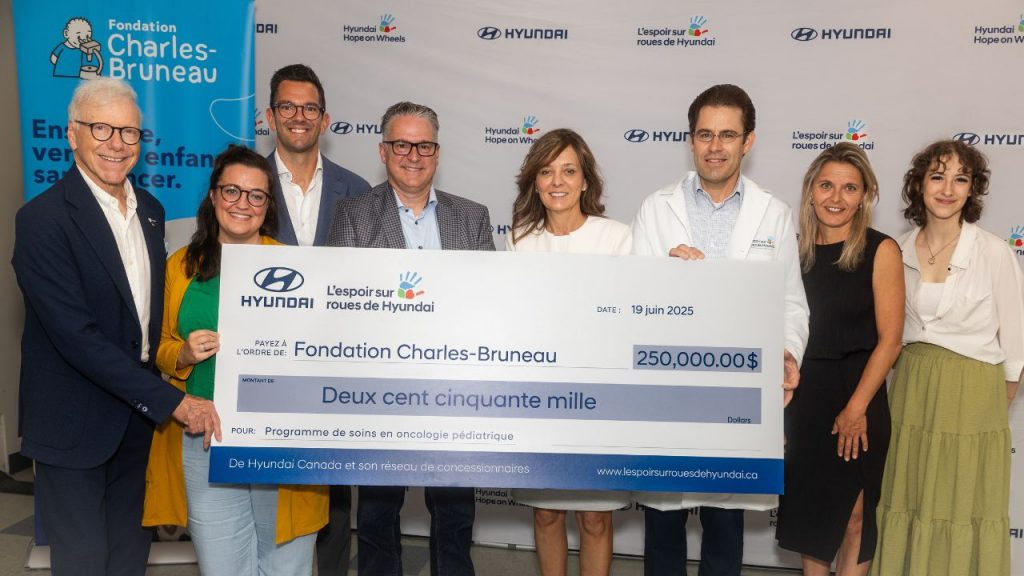 L’espoir sur roues de Hyundai remet 250 000 $ à la Fondation Charles-Bruneau pour soutenir l’art-thérapie