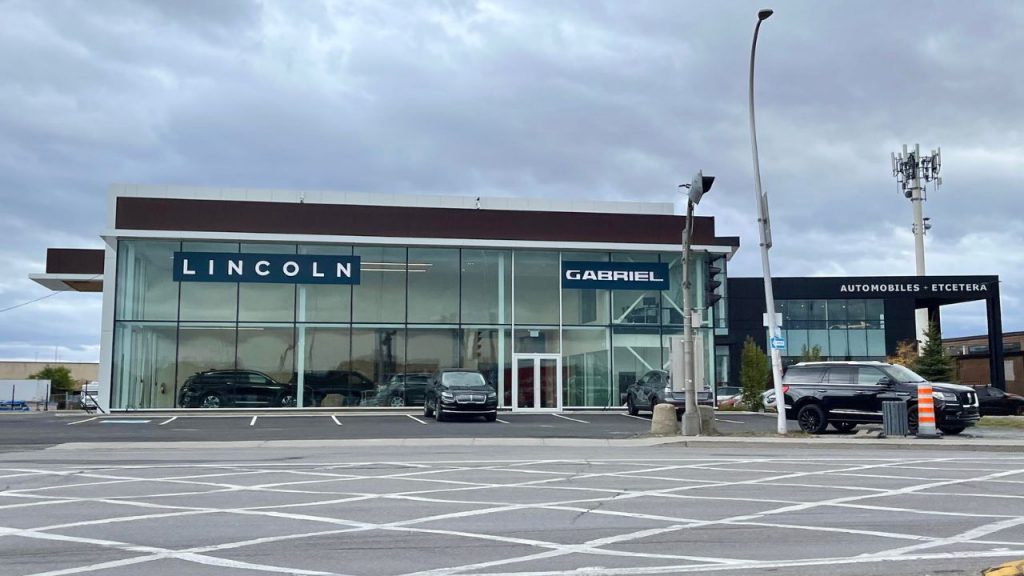 Lincoln Gabriel se sépare et déménage