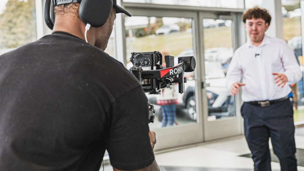 Pourquoi la majorité des concessionnaires échouent avec la vidéo (et comment réussir!)