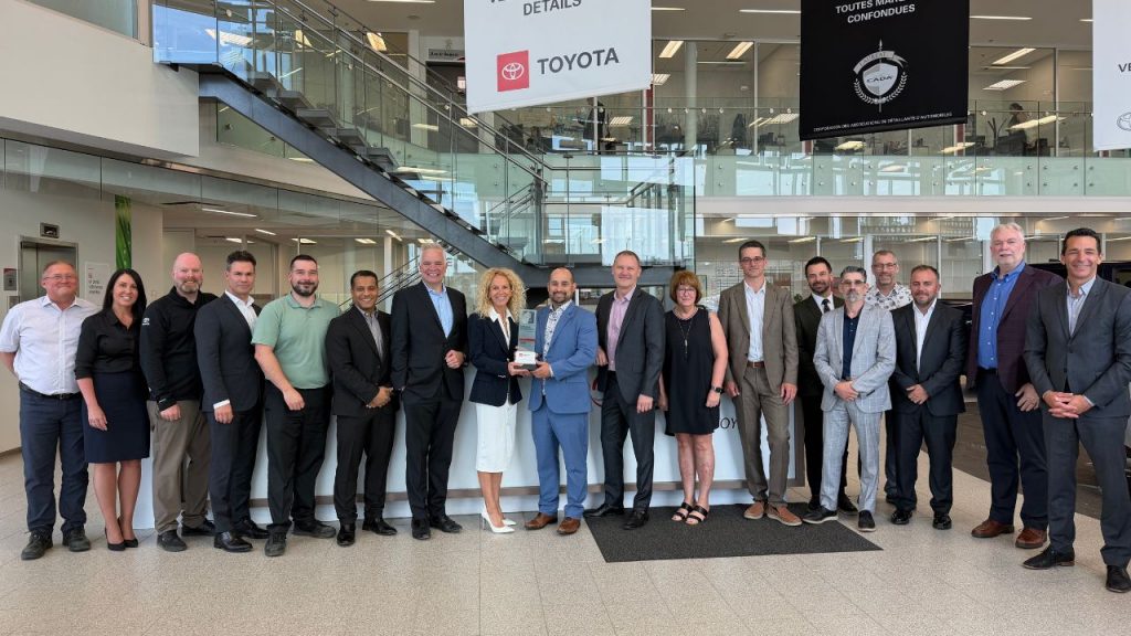 Ste-Foy Toyota reçoit le Prix du Président de Toyota Canada pour une 10e année consécutive