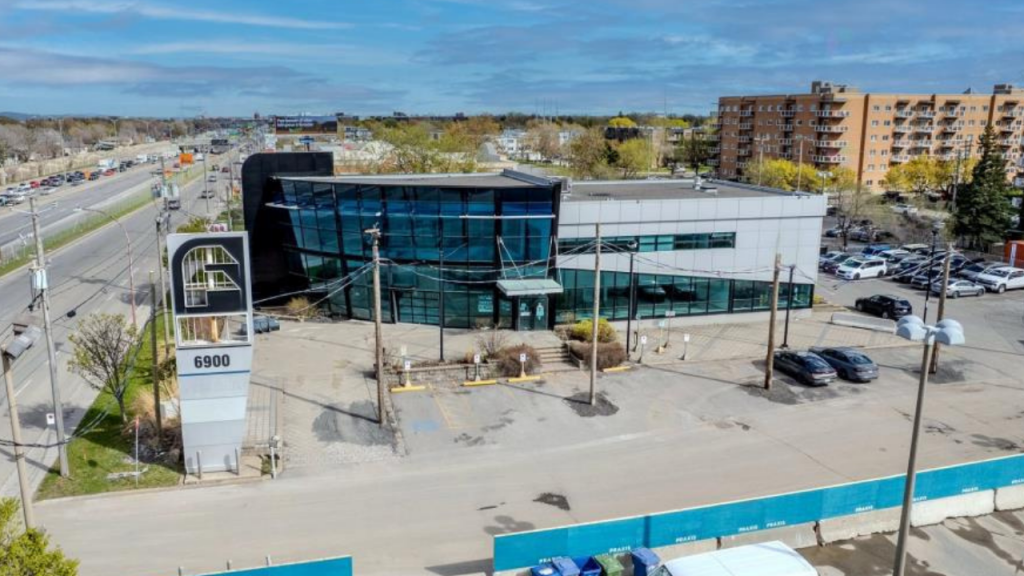 L’ancien bâtiment de Fortier Ford est à vendre