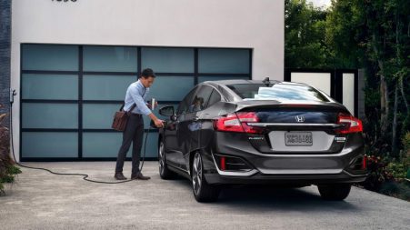 2018-Honda-Clarity-Plug-in-Hybrid-13-2477-default-large