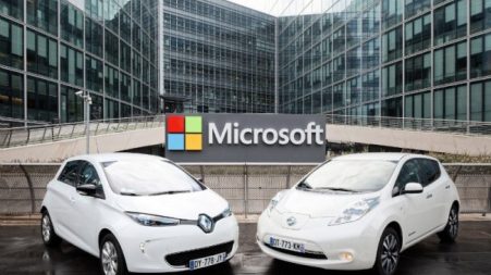 Renault ZOE and Nissan LEAF (from left to right). (PRNewsFoto/Renault-Nissan Alliance)
